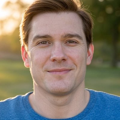 Luisin_20's profile picture. Entre sueños, realidades y luchas internas.