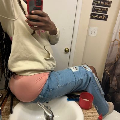 my name smurf🦋 they keep disabling me 😫let’s have fun😈