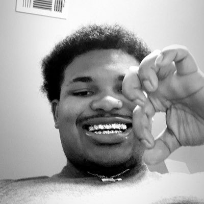 1️⃣9️⃣ content creater😏 Be my slut😉