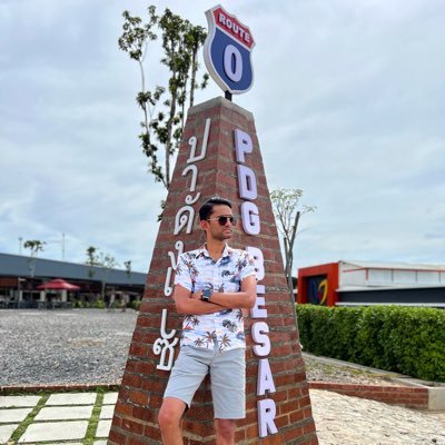 iamrishikesan's profile picture. Rishikesan Sivanesan | 26 | 🇲🇾 | 