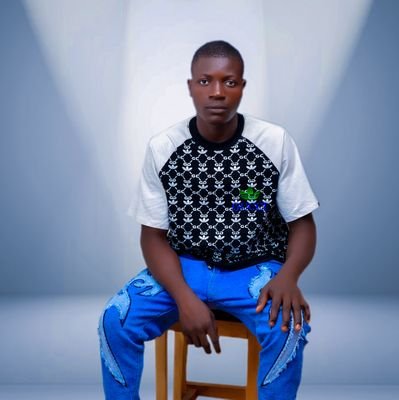 MichaelPau18989's profile picture. 