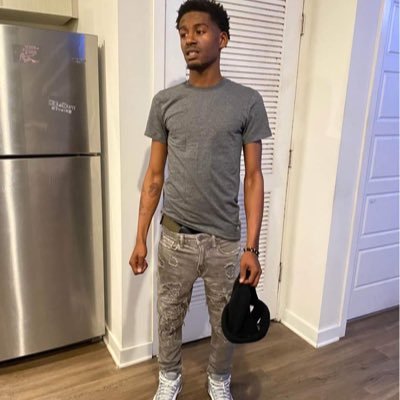 MH_TrayTray532's profile picture. 