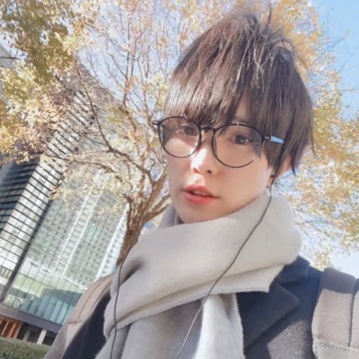 MhBump's profile picture. AIを作ったり、論文読んだり書いたりしてます。英語でも可。ただのオタクです。