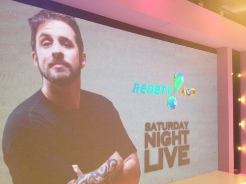 SNightLiveBRFC's profile picture. Saturday Night Live, é o novo programa do @RafinhaBastos que vai ser transmitido pela RedeTV