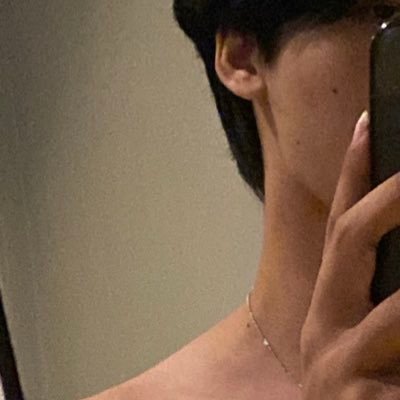 Bas045817's profile picture. 