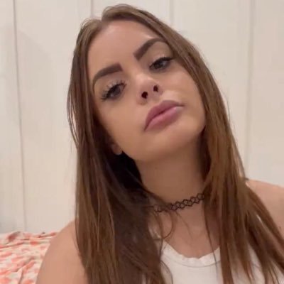 Beckycarter056's profile picture. Continue to share your heart with people even if it has been broken.