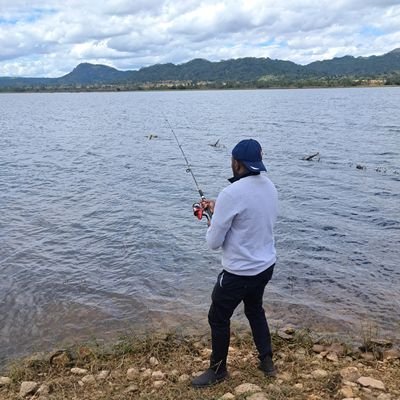 ZimutoR's profile picture. Cell phone repairs, Flashing & Unloking 
Suppliers of lcd,touch screen,usb cables,shutter glass, batteries,etc
wholesale & retail
 Sam day service