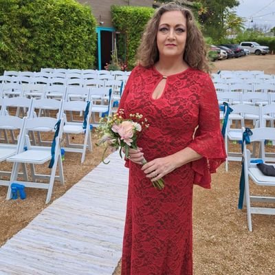 JillianSniffen's profile picture. Follow me @JillianAnnS