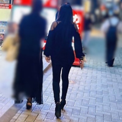 ラーメン興味なし→2016麺ヘラ→ラヲタ→二ボラー→2020東中野で黄色い覆面と出会う→2021覆麺10段→2024現在月15杯程度の一般人🙄チューハイはストロー必須🥤BBAです。何も面白いこと呟きません。フォロバしません。