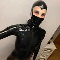 Mr.LatexAquarius ▶️ Quälgeist SM Lager Sklave (@rubberpup88) 's Twitter Profile Photo