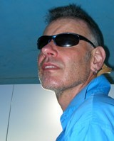 A Dad, husband, freelance TV documentary producer. I keep ducks & chickens.