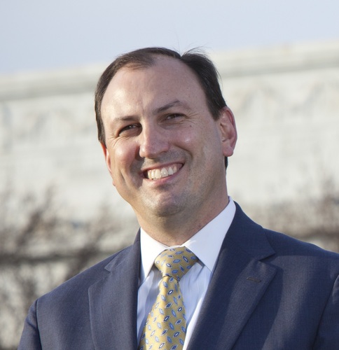 Federal lobbyist, public policy professional, focusing on technology and cybersecurity.
