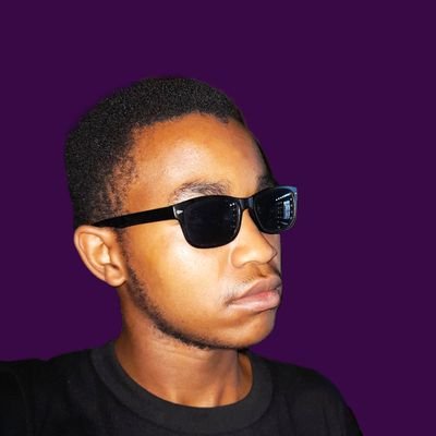 ignasgs's profile picture. Download @bizihq
