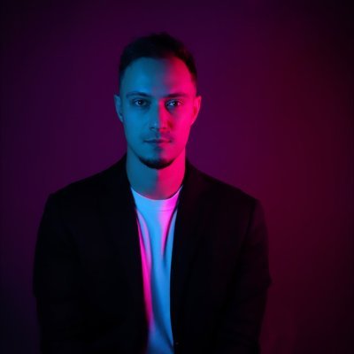 VladilenMinin's profile picture. Пишу про IT, AI и мышление.