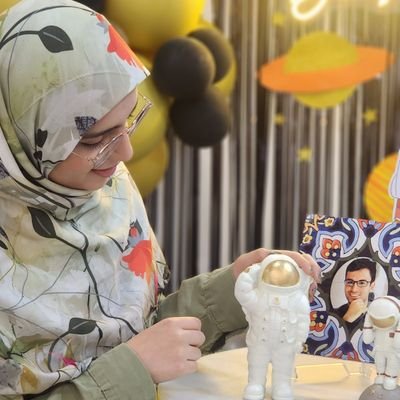 FatemehShe93427's profile picture. دانشجوی همیشگی نحوه زیستن...🙂
counseling...