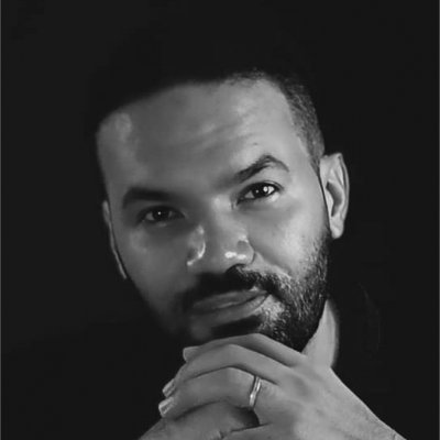 Architect, Father، AI consultant and Business owner