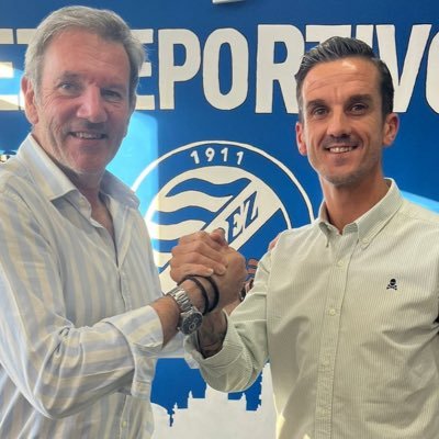 Director Deportivo Xerez Deportivo FC. Nivel II Entrenador. Diplomado en Magisterio de E.Fisica.