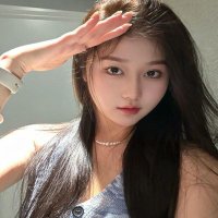 Charlotte Aguilar (@vit3nvl00o33wt) 's Twitter Profile