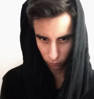 cahrlitos's profile picture. 