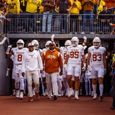 YellowRose3283's profile picture. Wife, Mom, and Proud Navy Veteran. Everything Texas Longhorns and Houston Astros