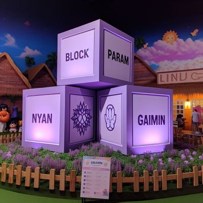 Olarewa64600633's profile picture. 