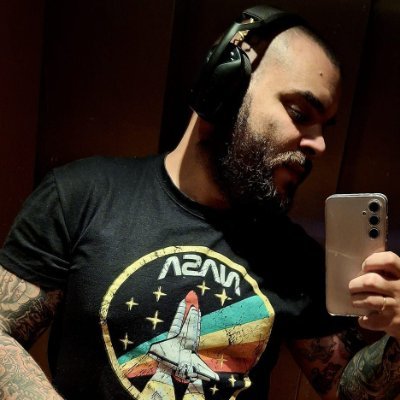 mujicaestefano's profile picture. soy un streaming gallego que recién empieza en este mundo....dispuesto a aprender de los demás a llevar esto a lo más alto