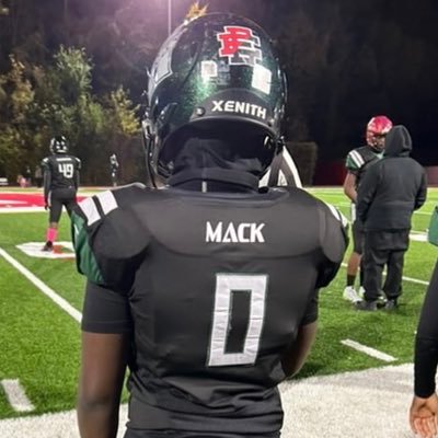 |5’5|170 lbs| CO ‘29| Defensive End / Outside Linebacker| Middle Linebacker | ‘29 Archbishop Stepinac | Email 👉🏾 mackbryce11@gmail.com|