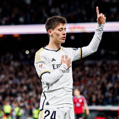 gha_m10's profile picture. real madrid🔥 サッカー好きは基本フォロバ