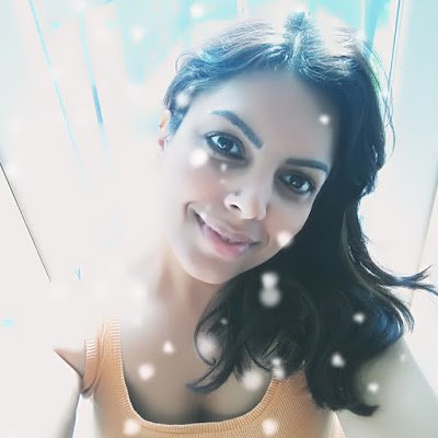 SaroaySoph21812's profile picture. 