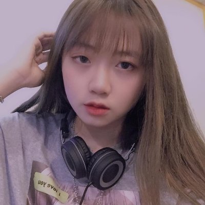 DdsLuna19435's profile picture. Weirdness is a virtue of greatness.