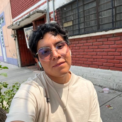 I'm an architecture student, I like arts, reading and music, fan of languages and new adventures ✨🤠