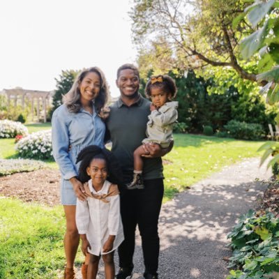 BELIEVER➕| HUSBAND💯| FATHER ❤️|2X Vandy ALUM📚| 4X ALL-SEC LB 💪🏿| READER📕| NUPE♦️| Former ACC DEFENSIVE COORDINATOR 🫡| IG: @coachmarve