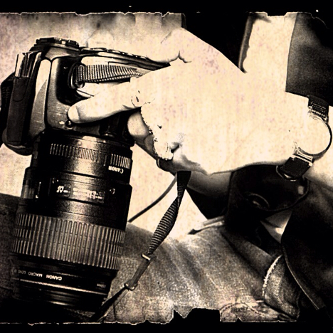 E_saleh8's profile picture. My whole life: mom, @Geek2Be, photography