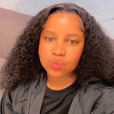 phindi_gamede's profile picture. I have Angels. | Obsessed with elephants. | Daddy’s little girl✨.| IG: @phindi_gamede. 👩🏼‍🎓x2. Business page on Instagram @nailsby_prudy💅🏽