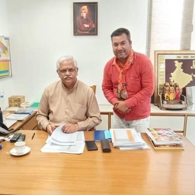 सोशल मीडिया सह संयोजक भारतीय जनता युवा मोर्चा
पूर्व प्रदेश प्रवक्ता भाजपा पूर्वांचल मोर्चा दिल्ली l पूर्व आईटी संयोजक भारतीय जनता युवा मोर्चा दिल्ली प्रदेश