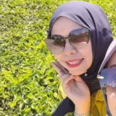 evisophia3's profile picture. Alhamdulillah