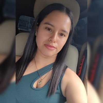 theguty10's profile picture. Dios🙏🏻Familia👑💖#NeverStopDreaming 🌈👽👩🏻‍💻💻💪🏻🤓Tnlga.⏳📡♥️Amor is Amor🏳️‍🌈