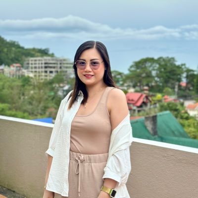 niveyugh's profile picture. mom & wife