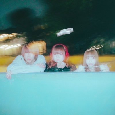 世田谷発ロックバンド☀︎2025.1.29〜☀︎ 【 略称:アカハテ 】Gt.Vo @iamsatomi_ Ba.@nyanyapps Dr.@a_n_h_drnino SupGt. @Tuna_goo ライブのお誘いは、DMかメールにて!〔 akahate.band@gmail.com 〕