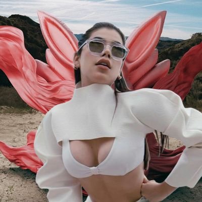 Listening to: Tercera Noche 00:33 ━━━━●───── 02:55.
⇆ㅤ ㅤ◁ㅤ ❚❚ ㅤ▷ ㅤㅤ↻
🦋🐝🦄🐸