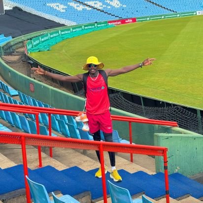 Athlete 🇺🇬
Fitness
DayDreamer
I don't fake life⏳️