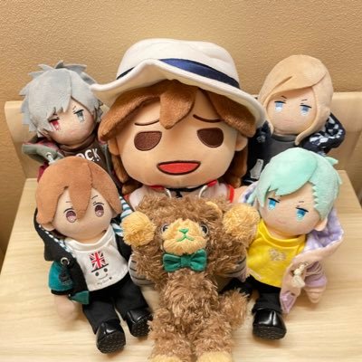 本垢(@8tismum_ll )雑多にしているため簡単ではありますがお取引用つくりました 30↑ うたプリ(嶺二・QN)メインの予定です ご連絡いただく時間帯はいつでも構いません