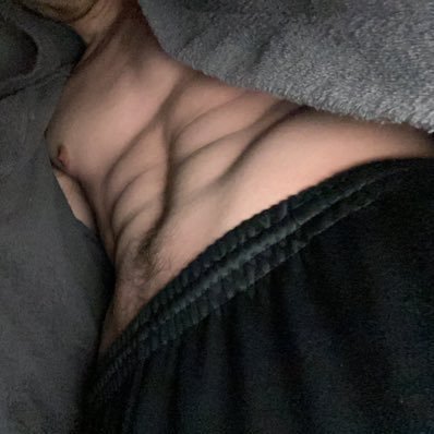Dutchboy8991's profile picture. hey you, im back!! 🇳🇱😈 DM is open🙃 let’s have some fun😇 no empty profiles 🙂  and yes i have some 👻
