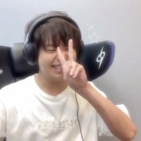 ℳ❤︎ (@lliru_rli) Twitter profile photo