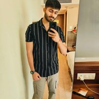 Yash Shah (@yashhshah99) 's Twitter Profile