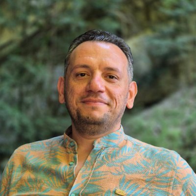 SabsabiM's profile picture. ناشط سياسي