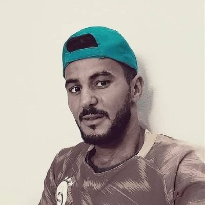 araby_li's profile picture. واختر خـليل قلـبك بـحكمةٍ فليست كل القلوب بالقلوب تليقُ..
واختر لنفسك شخصاً إذا قست عليك الأيام يكن لك فيه عشم لايخيبُ