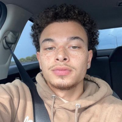 21 yo straight cashmaster dm me for customs 🔞 https://t.co/Aa0SLsUds5