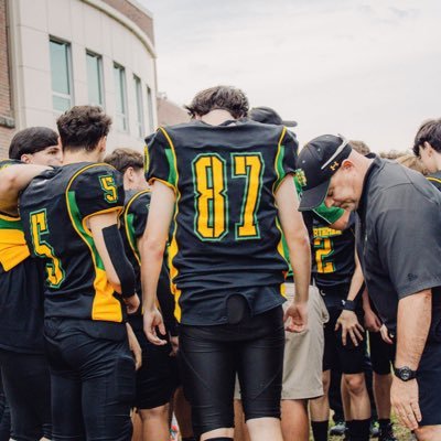 North Smithfield TE/DE | Class of 2026 | 6’4 205lbs| Phone# 4015791536 starkandrew182@gmail.com NCAA ID#2507681584All glory to God. https://t.co/vkHg8aeUnc