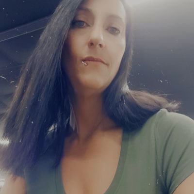 melishak07's profile picture. 